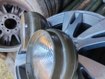 V3s predné svetlá - 2