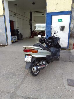 Yamaha Majesty 250 - 2