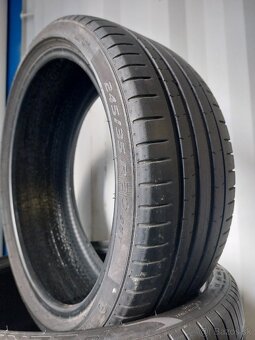 2x Pirelli Pzero 245/35R20 95Y 2021 - 2