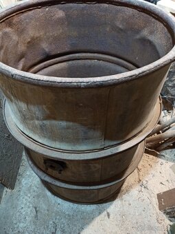 Súd 200l - 2