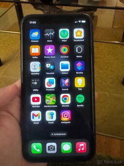 Predám Iphone 11 - bez škrabanca, ako nový - 2