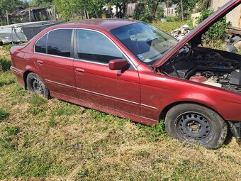 Rozpredám Bmw e39 523i - 2