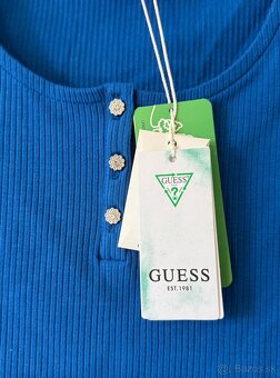 Modrý top/ tričko GUESS - nový s visačkami - 2