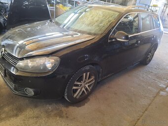 Rozpredam Volkswagen Golf 6 1,6tdi 77kw CAY farba LC9X, - 2