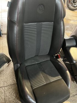Sedačky Alfa Romeo Giulietta - 2