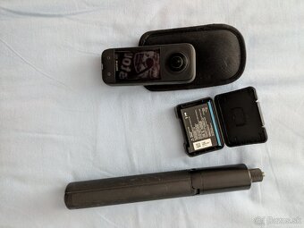 insta360 x3 + 2x selfie stick + 2 baterky - 2