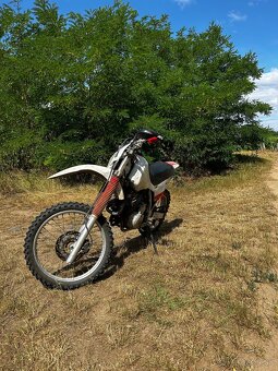 Honda XR 600 - 2