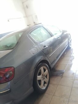 Predám peugeot 407 2.0 hdi 100 kw - 2
