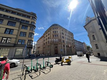 | Administratívne priestory na Grösslingovej ul.STARÉ MESTO - 2