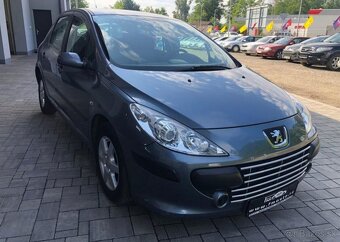 Peugeot 307 1.4 16V, 94.500 KM benzín manuál 65 kw - 2