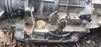 Prevodovka Jeep cherokee kj 2.8 120kw automat - 2