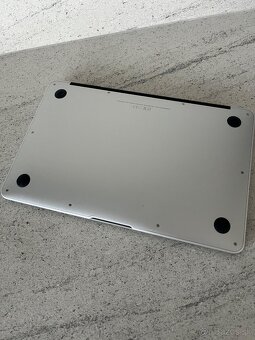MacBook Air 11 - 2