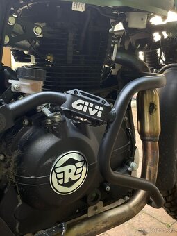Royal Enfield Himalayan - 2