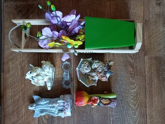 Porcelánové dekorácie sošky a podnosy - 2