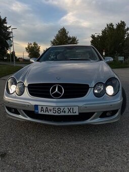CLK 200 - 5000€ - po servise, NOVÁ STK-EK Mercedes - 2