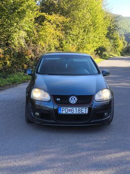 Vw Golf V 1.9tdi + chip - 2