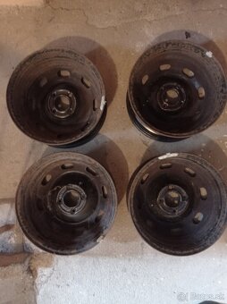 Predám 15" plechové disky na peugeot / citroen. - 2