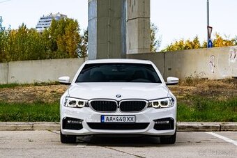 BMW 520d xDrive M Sport / TOP STAV / Virtuálny kokpit / - 2