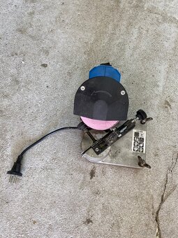 Bruska na reťaz - 2