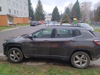 Jeep Compass - 2