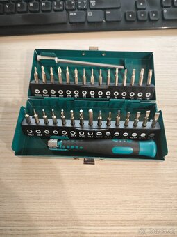 Náradie minišrubovák s bity a ráčna - 2