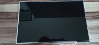 Predám 15,4" led displej, model B154EW02 - 2
