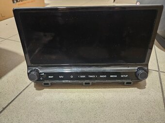 Rádio Kia Ceed SW 2024 - 2