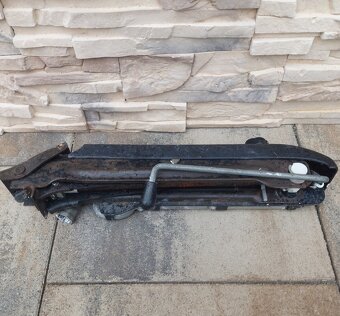 Zdvihák sada k rezerve VW T5, T6 - 2