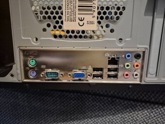 PC HP C2D Q8200 4x2.33GHz - 2