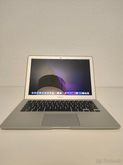MacBook Air 2017 | i5 • 8GB • 256GB - 2