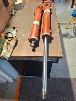 Hydraulické piest valec - 2