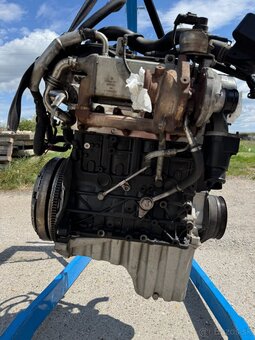 VOLKSWAGEN CRAFTER 2.0 TDi - 2