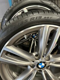 BMW elektróny M Performance s pneu Pirelli 255/35 R19 - 2