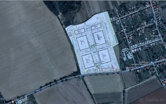 Predaj stavebného pozemku v priemyselnej zóne 15Ha, predaj m - 2