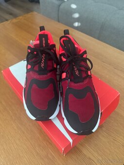 Predám NIKE AIR MAX vo veľkosti 38,5. Nosene vo veľmi dobrom - 2
