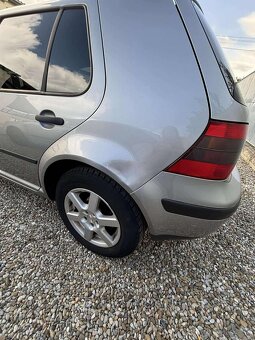 Volkswagen Golf IV - 2