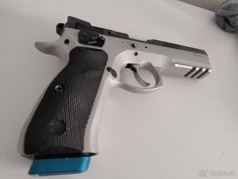 Cz shadow 1 - 2