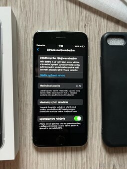 iPhone SE 2020 - 2