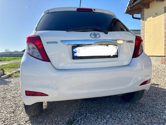 Toyota Yaris 1.0 - šikovné mestské auto - 2