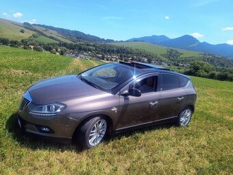 LANCIA DELTA III 2.o JTDM 12o kW - 2