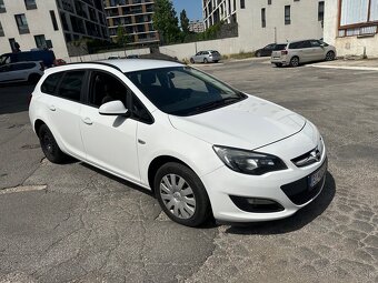 Opel Astra J r.v2015 1.6 d - 2