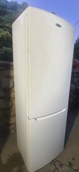 Whirlpool.... chladnička s mrazničkou dole - 2