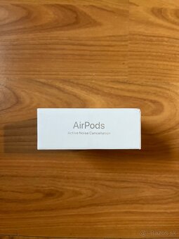 Apple AirPods 4 ANC - 2
