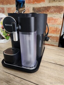 Kávovar DeLonghi Nespresso - 2