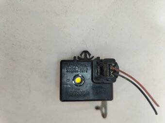 relé Toyota 86650 13010 068900 3570 30€ - 2