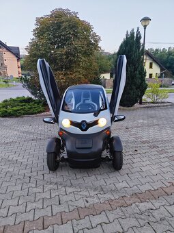 Renault Twizy – mestský elektromobil, ktorý púta pozornosť - 2
