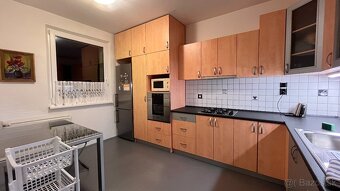 slnečný 2 izbový byt - voľný od 15.11. - 2