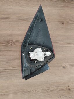 Renault Megane II sedan zadné svetlo - 2