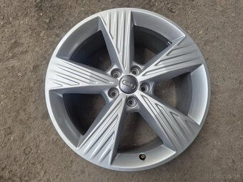 5x112 r19 ET45 x8J elektróny originál AUDI - 2