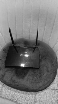 TP Link Archer MR600 router - 2